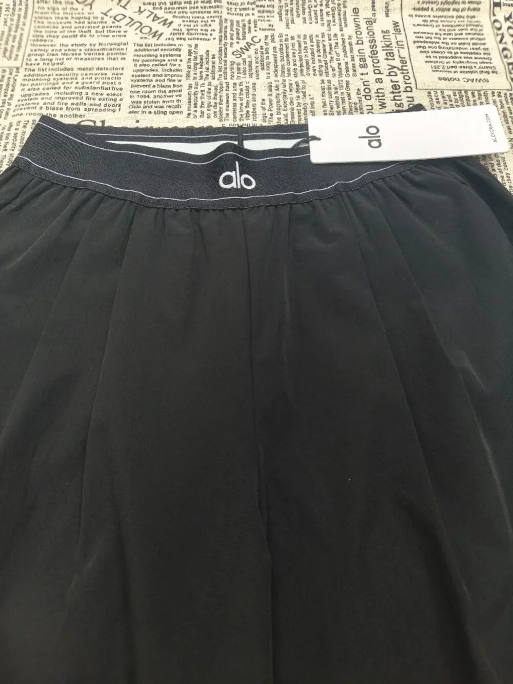 Alo Yoga Suit Up Relaxed Fit Trouser NWT☁Soft and Comfortable Fit (Regular)🏝